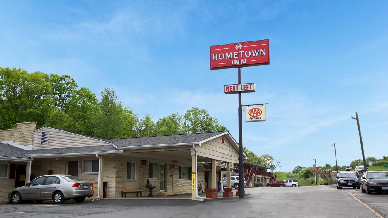 Hometown Inn เอเธนส์ ภายนอก รูปภาพ